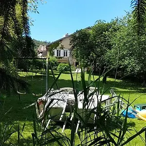Maison d'hôtes A La Grenouille Du Jura, Bellignat